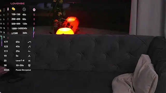 ElvaMell's Live XXX Chat