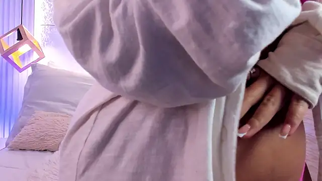 Chat XXX en directo de sarah_salis_