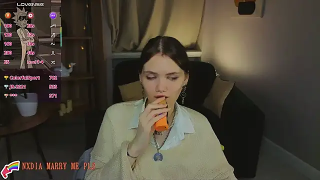 XXX chat uživo modela Dilara_xBaby