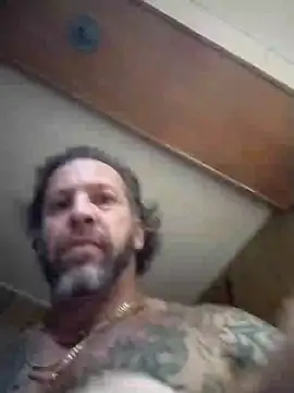 XXX chat uživo modela AceticPinscher