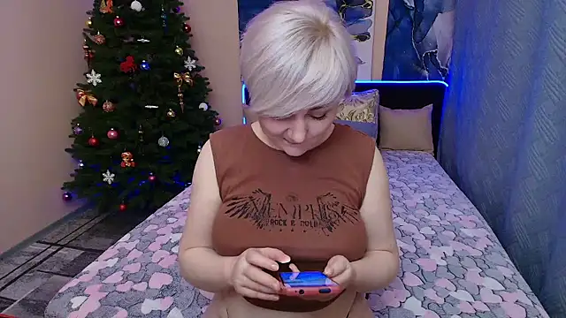 BlondPearl 现场XXX聊天