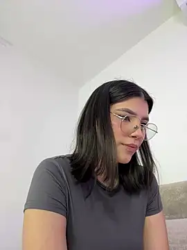 Julietalcl's Live XXX Chat