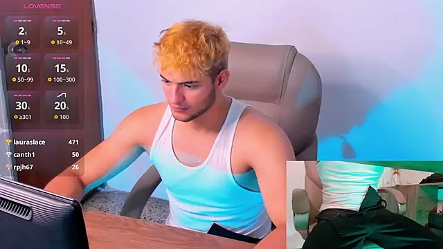 KaelSwitch's Live XXX Chat