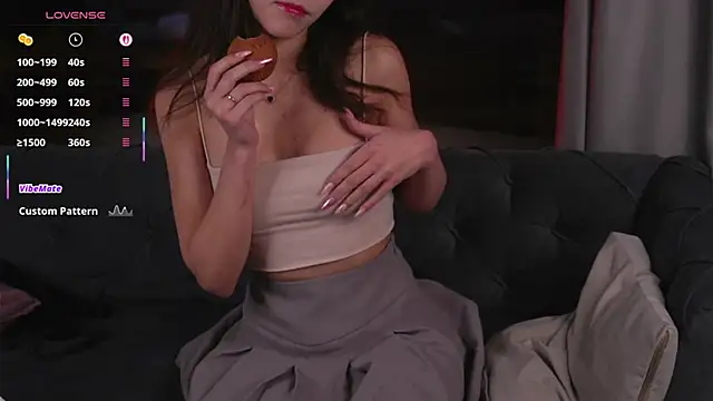 ElvaMell Chat XXX live