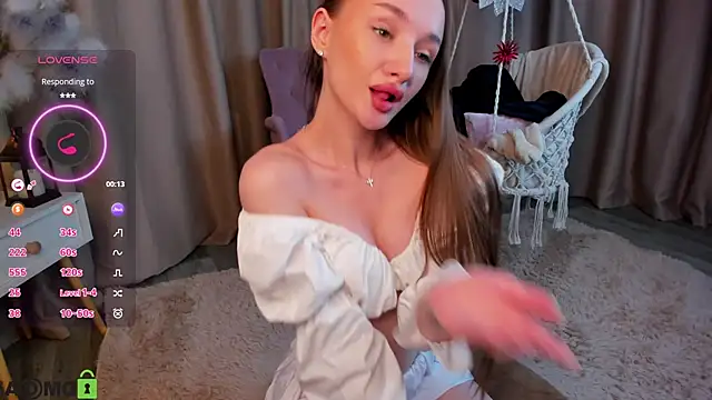 XXX chat uživo modela miiss__lulu