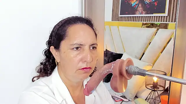 Luna_Naughty1's Live XXX Chat