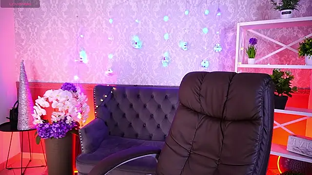 VelvetLuck's Live XXX Chat