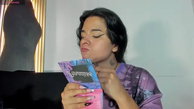 Angel-umbra Chat XXX in diretta