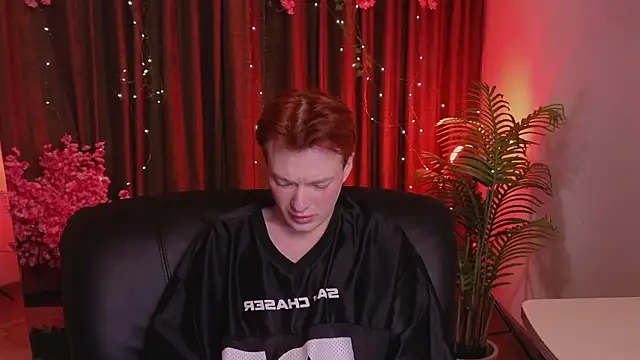 Kristenegor 라이브 XXX 채팅