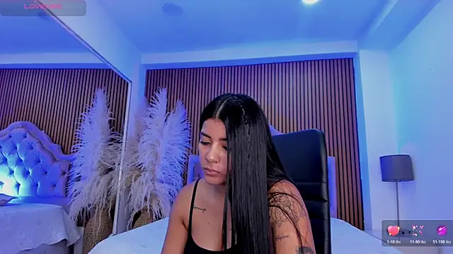 SelenaStonne – Live XXX-chat