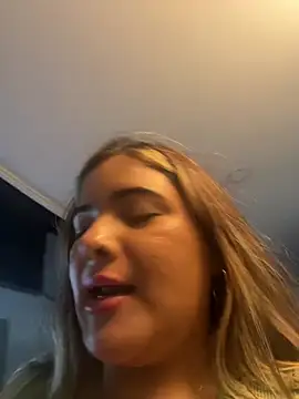 EVELIN_MASON's Live XXX Chat