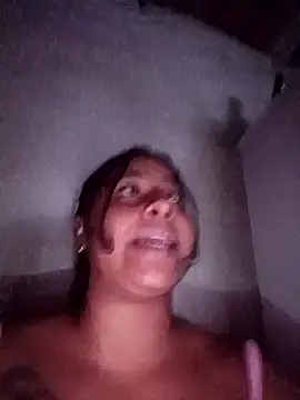 Chat +18 de Giselabrunette25 ao vivo