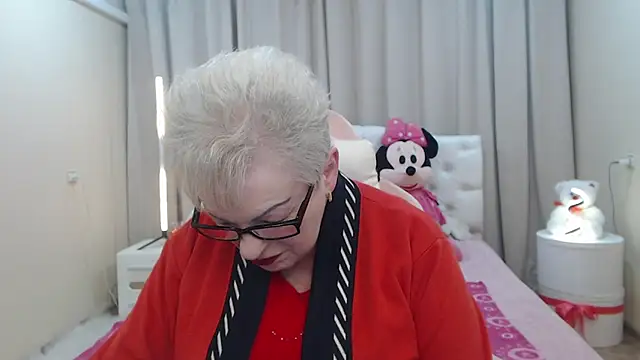 Онлайн чат XXX KayleSmoll