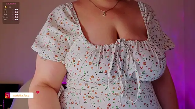 marry_evans Show in webcam