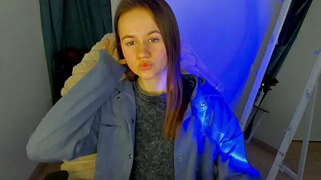 Catherine_e's Live XXX Chat