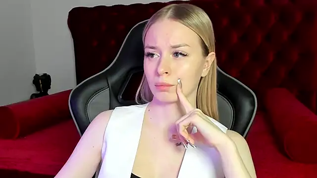 MiaGraces' Live XXX Chat