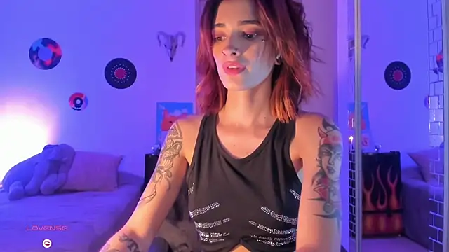 Chat +18 de rotwallace ao vivo