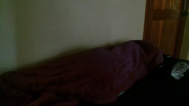 __JuicyAss_'s Live XXX Chat