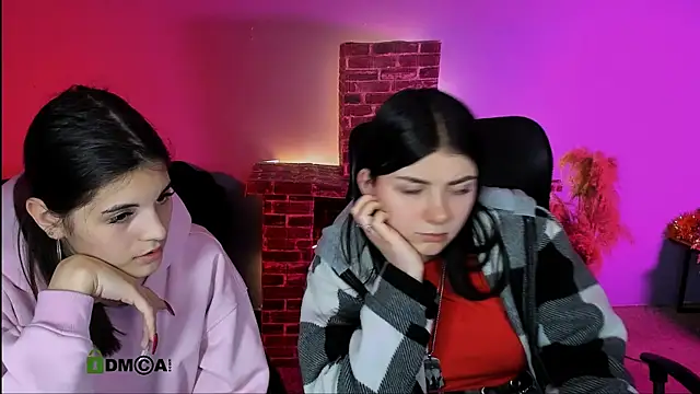 lizzie_boom_'s Live XXX Chat