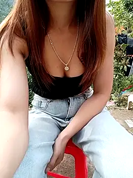 hangnga89 Live XXX Chat