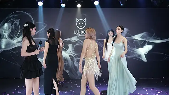 LU-909-: απευθείας συνομιλία ΧΧΧ