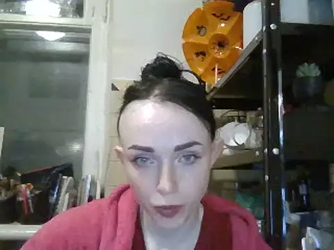 Trinsy_Love Chat XXX live