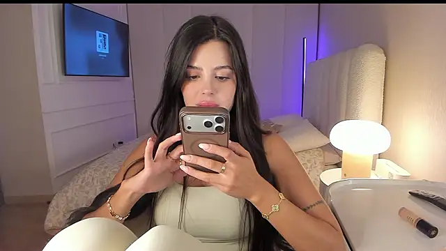 salome__11's Live XXX Chat