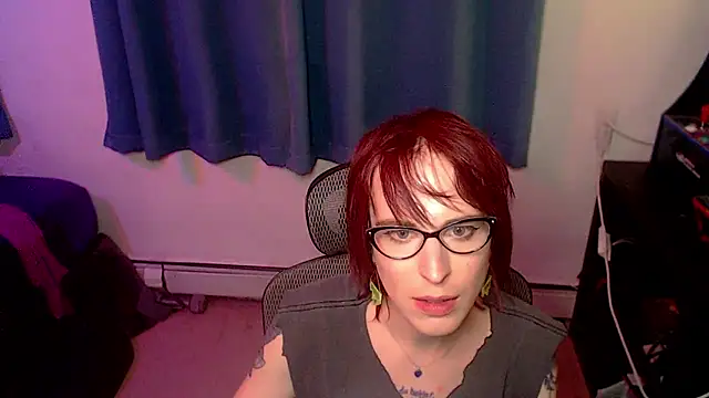 XXX chat uživo modela RyffBurnz