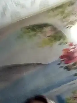 KattyLuuu: απευθείας συνομιλία ΧΧΧ