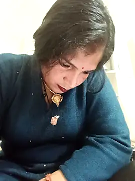 Mohni_love's Webcam Show