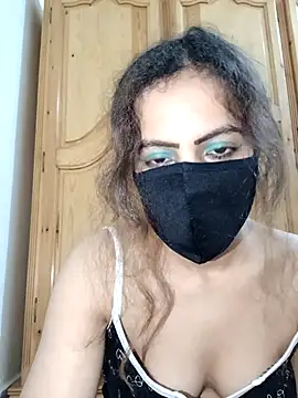 ghadiraa – webcam-show