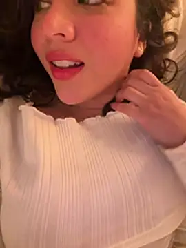 marcimaa élő XXX-chatje