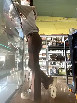 Rosa_998's Webcam Show