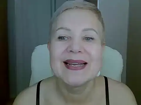 Madam-MadamのライブXXXチャット