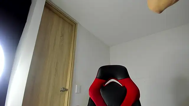 XXX chat uživo modela sweetie_tsgirl_