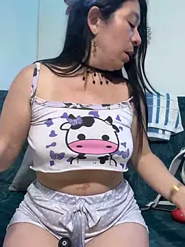 Dulce-miamilf's Live XXX Chat