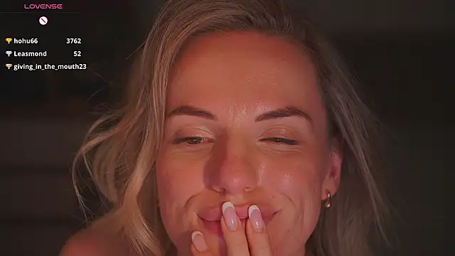 Chat XXX en directo de Vanille_Mystery