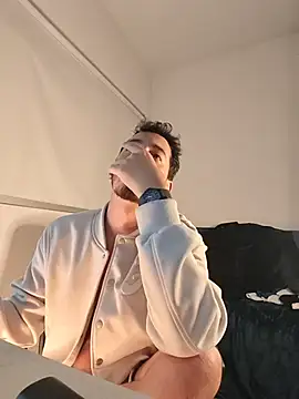 JoshuanDrocherのライブXXXチャット