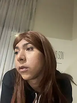 Hopemoretti – webcam-show