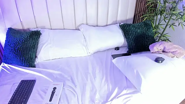 Dulce_26_ élő XXX-chatje