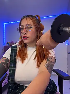 دردشة Luna_Paris_ الجنسية المباشرة