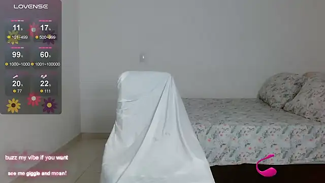 Nayade: απευθείας συνομιλία ΧΧΧ