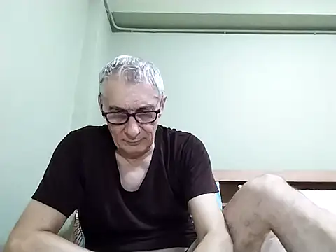 BIGUNCUTHARDCOCK: онлайн-секс-чат