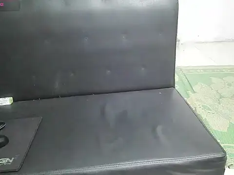 Owe_chan's Live XXX Chat