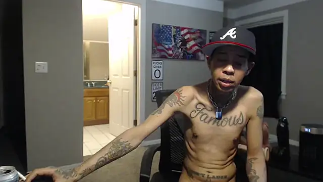 Michigan9000 – webcam-show