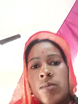 Co_punam's Webcam Show