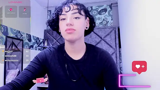 دردشة Kiara_Fox__ الجنسية المباشرة