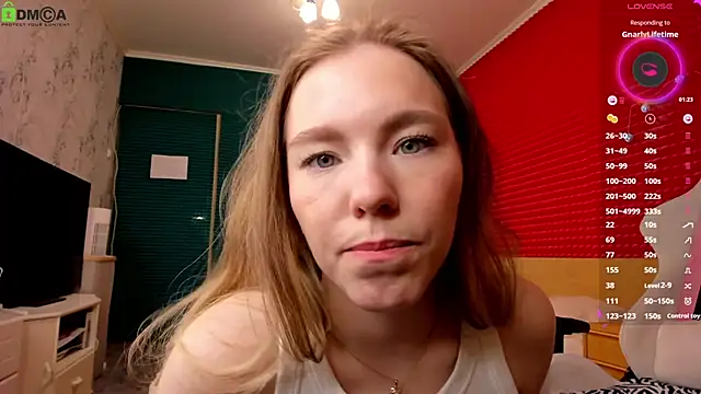 KinsleyHottie: απευθείας συνομιλία ΧΧΧ