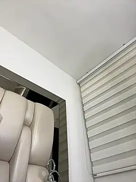 ALISSON_FOXXX1: απευθείας συνομιλία ΧΧΧ