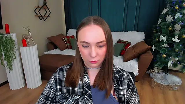 TrueReincarnation live XXX chat